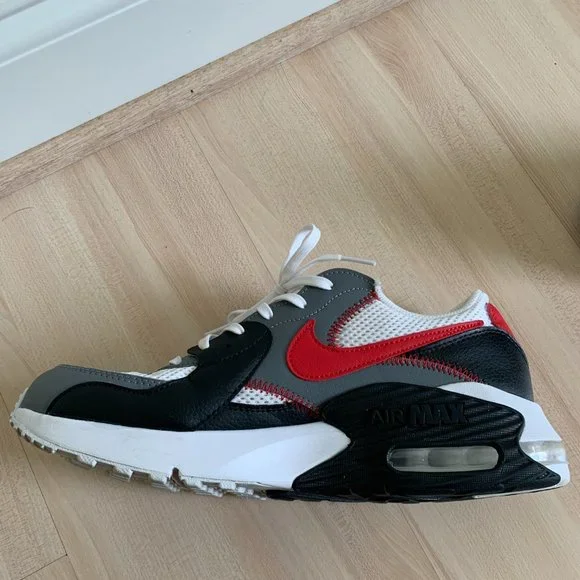 Nike Men's Air Max Excee White/University Red (CZ9204 100) - Picture 10 of 16